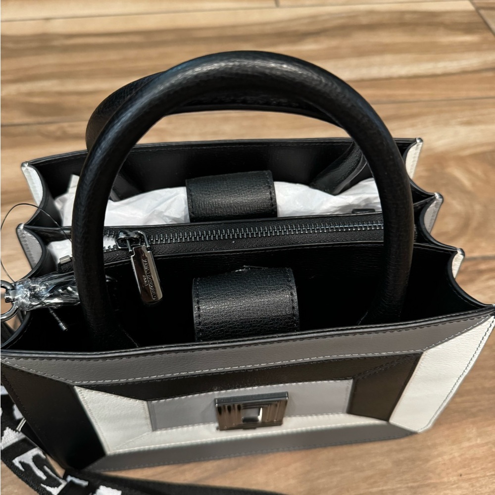 Restock 🩷 Karl Lagerfeld Simon Satchel - Picture 3 of 12